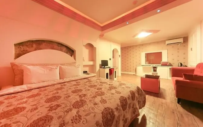 Oda (Special Room)