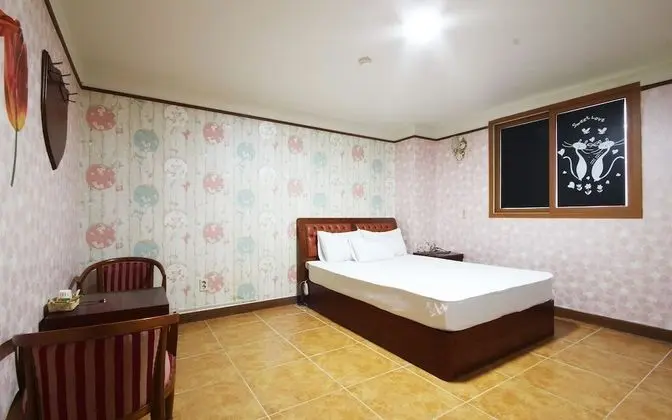 Oda (Standard Room)