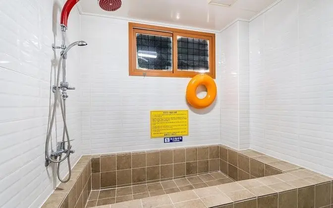 Oda (Suite Room A (extra large bath))