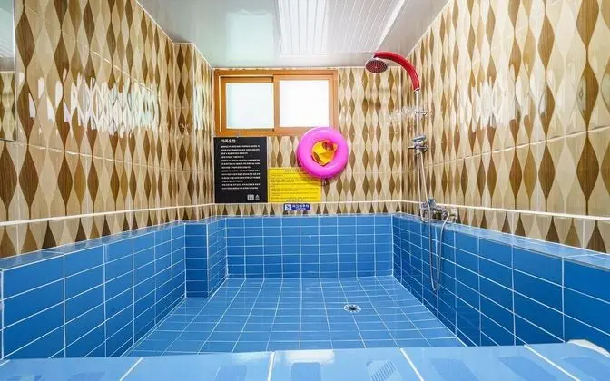 Oda (Suite Room A (extra large bath))
