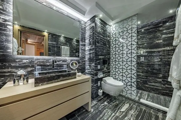 Grand Four Bedroom Residence (North Resort)