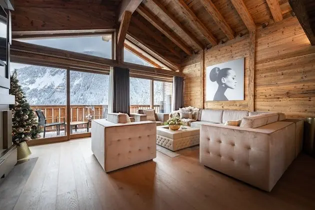 Prestige Four Bedroom Residence (South Resort)