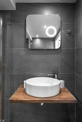 Deluxe Tek Büyük veya İki Ayrı Yataklı Oda