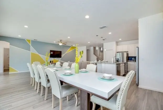 Villa (The Ultimate 10 Bedroom 8 Bathroom)