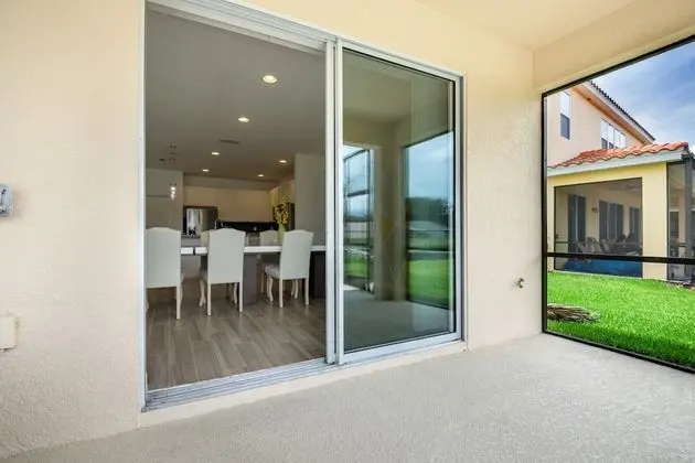 Villa (The Ultimate 10 Bedroom 8 Bathroom)