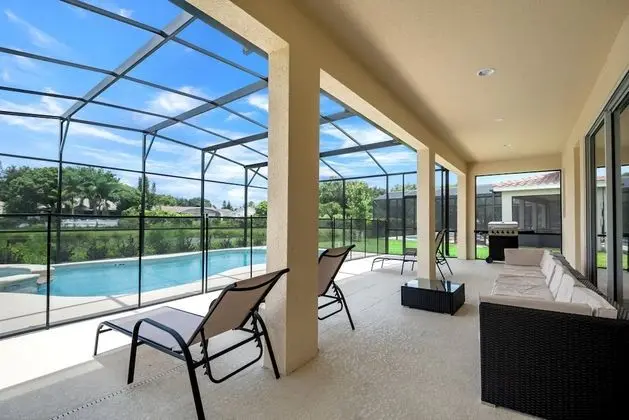 Villa (The Ultimate 10 Bedroom 8 Bathroom)