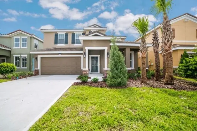 Villa (The Ultimate 5 Bedroom 4 Bathroom Sol)
