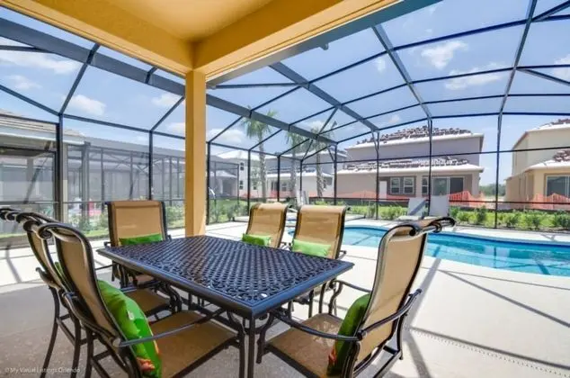 Villa (Ultimate 6 Bedroom 5 Bathroom Solterr)
