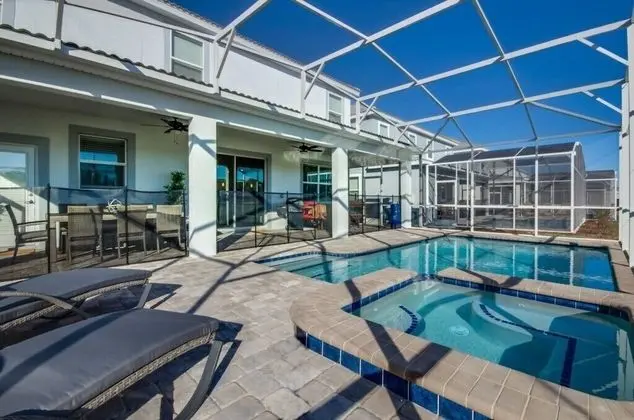 Villa (9036HS)
