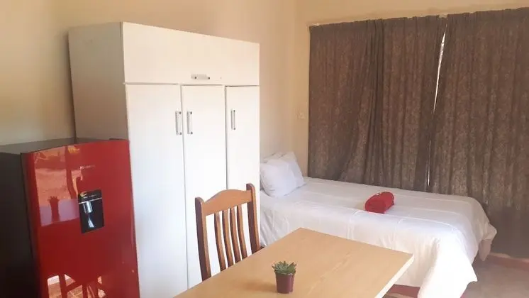 Standard Tek Büyük veya İki Ayrı Yataklı Oda