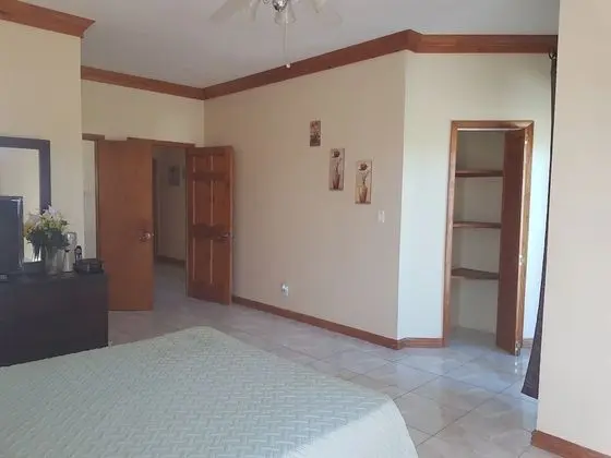 Sıra Ev, 2 Yatak Odası, Balkon