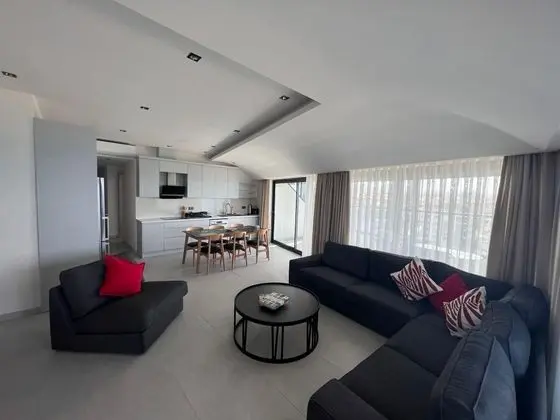 Penthouse, Deniz Manzaralı, Balkon veya Teraslı