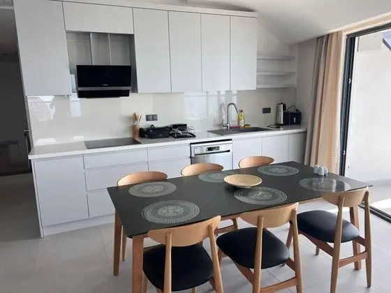 Penthouse, Deniz Manzaralı, Balkon veya Teraslı