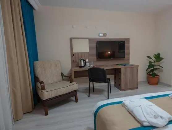Aile Suiti, Dağ Manzaralı