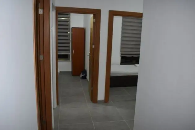 005 3 KİŞİLİK ODA ORTAK WC VE DUŞ