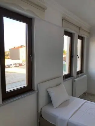 102 1 çift 1 tek kişilik