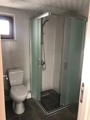 102 1 çift 1 tek kişilik