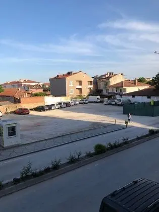 102 1 çift 1 tek kişilik