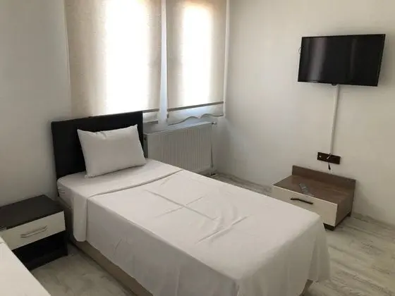104 3 tek 1 çift kişilik yatak