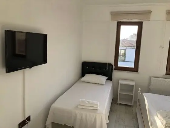 104 3 tek 1 çift kişilik yatak