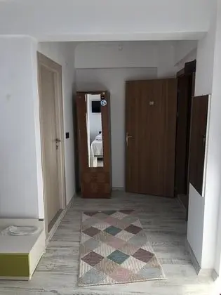204 6 kişilik oda 1 çift yatak 4 tekli