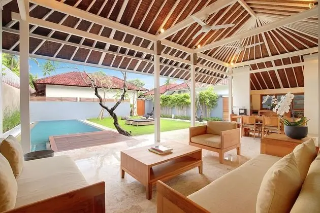 Two Bedrooms Pool Villa