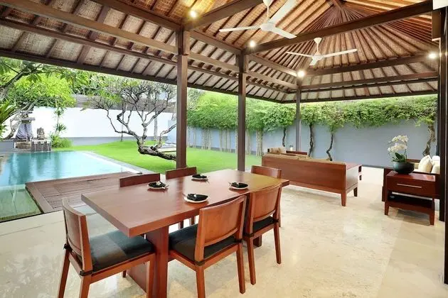 Two Bedrooms Pool Villa