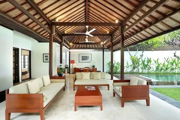 Two Bedrooms Pool Villa