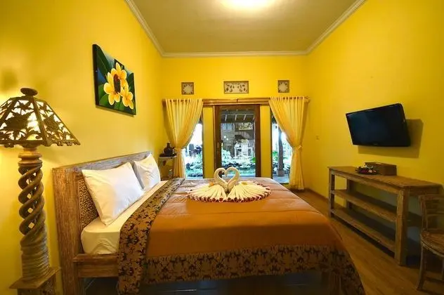 Standard Room without TV & AC