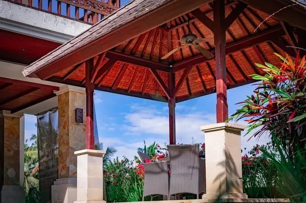 Villa, 4 Yatak Odası, Kişiye Özel Havuzlu