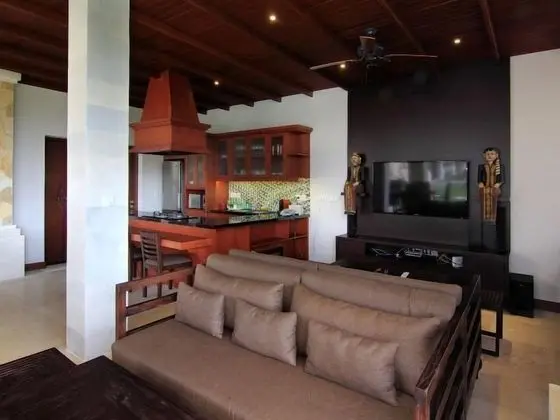Villa, 4 Yatak Odası, Kişiye Özel Havuzlu