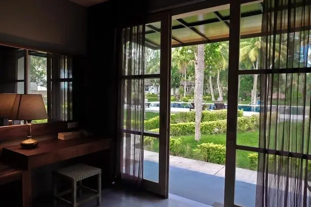 Deluxe İki Ayrı Yataklı Oda, 2 Tek Kişilik Yatak, Havuz Manzaralı, Havuz Kenarı