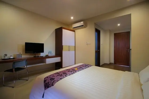 Deluxe Tek Büyük veya İki Ayrı Yataklı Oda