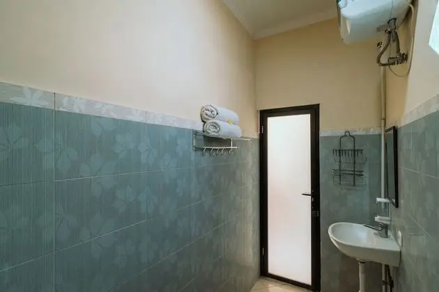 Basic Tek Büyük Yataklı Oda