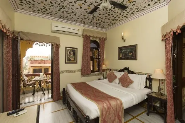 Royal Deluxe Room
