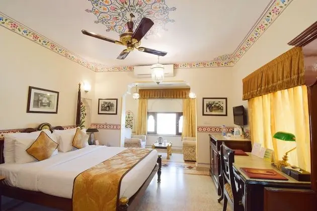Royal Deluxe Room