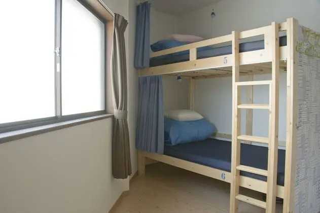 Ortak Ranzalı Oda, Karma Ranzalı Oda (6 bed dormitory )