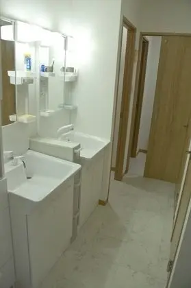 Ortak Ranzalı Oda, Sadece kadınlar için (4 bed female dormitory )