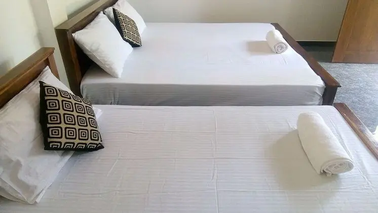 Deluxe Oda, Birden Çok Yatak Odası, Balkon, Bahçe Manzaralı
