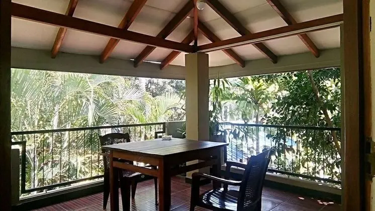 Deluxe Oda, Birden Çok Yatak Odası, Balkon, Bahçe Manzaralı