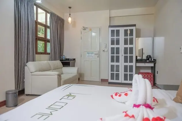 Standard Tek Büyük veya İki Ayrı Yataklı Oda