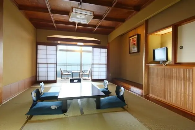 Traditional Dört Kişilik Oda, Sigara İçilmez (Japanese-Style)