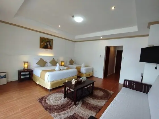 Oda, Deniz Manzaralı (Suite with Veranda)