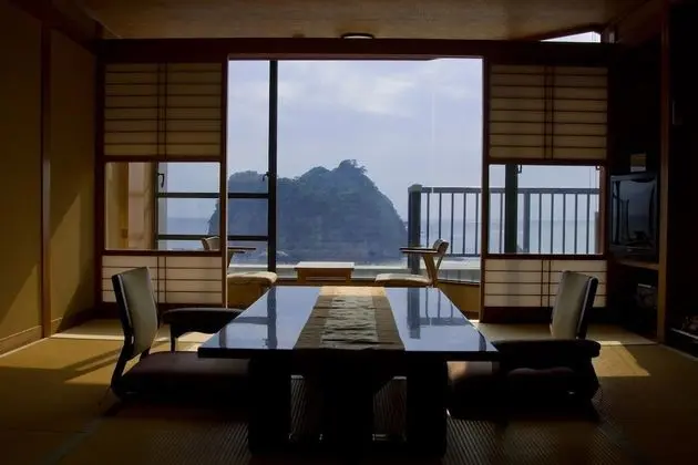 Traditional Oda (Deluxe Japanese Style)