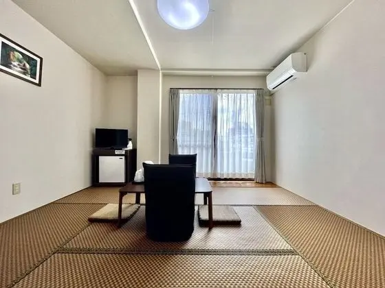 Basic Oda, Sigara İçilmez