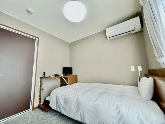 Tek Kişilik Oda, Sigara İçilmez