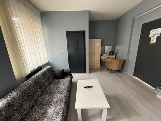 Studio, Balkonlu