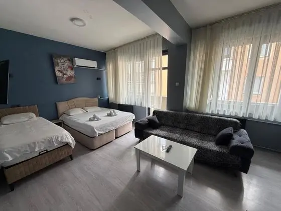Studio, Balkonlu