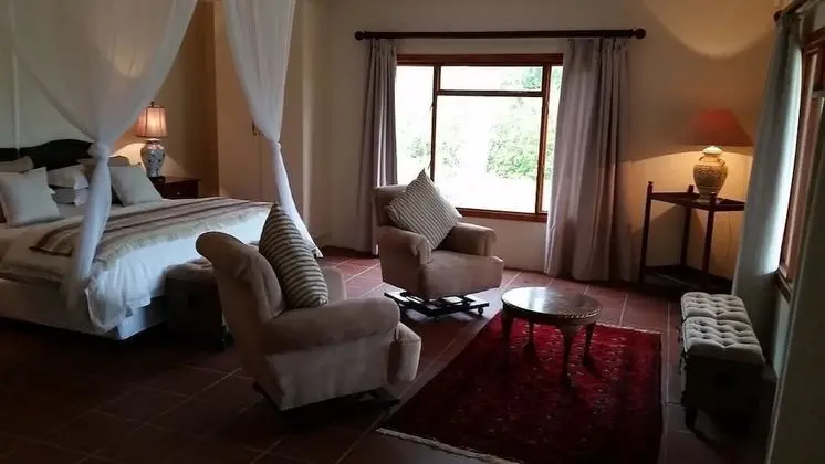 Kır Evi (Pied)