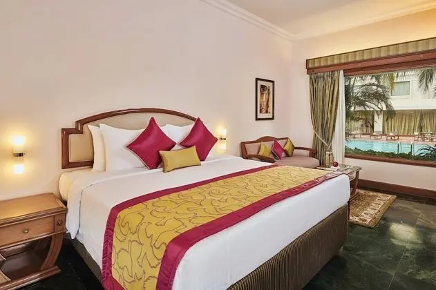 Deluxe Tek Büyük veya İki Ayrı Yataklı Oda, Havuz Manzaralı (Complimentary 2 way Airport transfers)